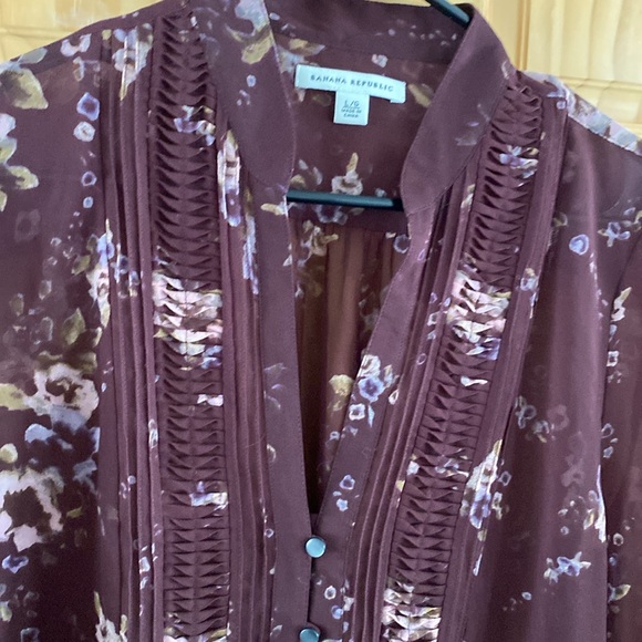 Women blouses, size L, like new. - Picture 3 of 7